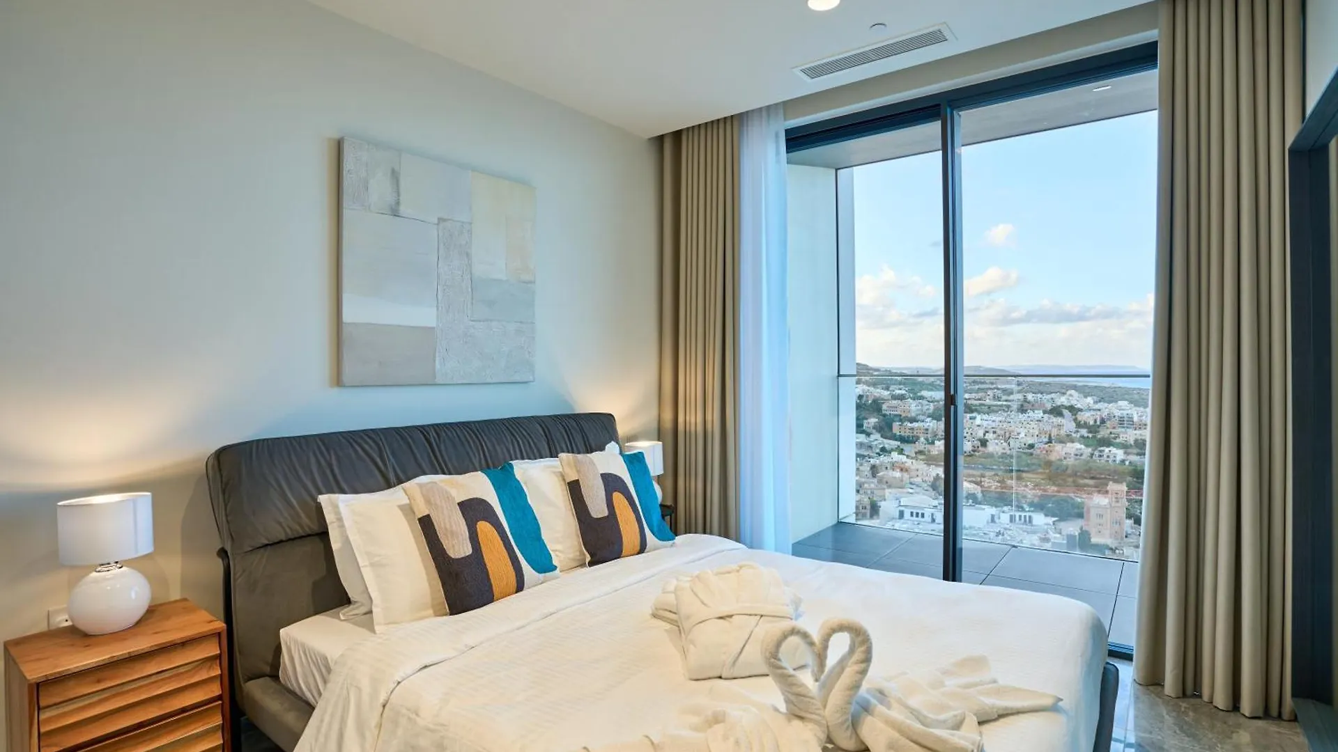 Stunning Seaview Mercury Tower Apartments - Luxurious Twin Units Saint Julian's Malta