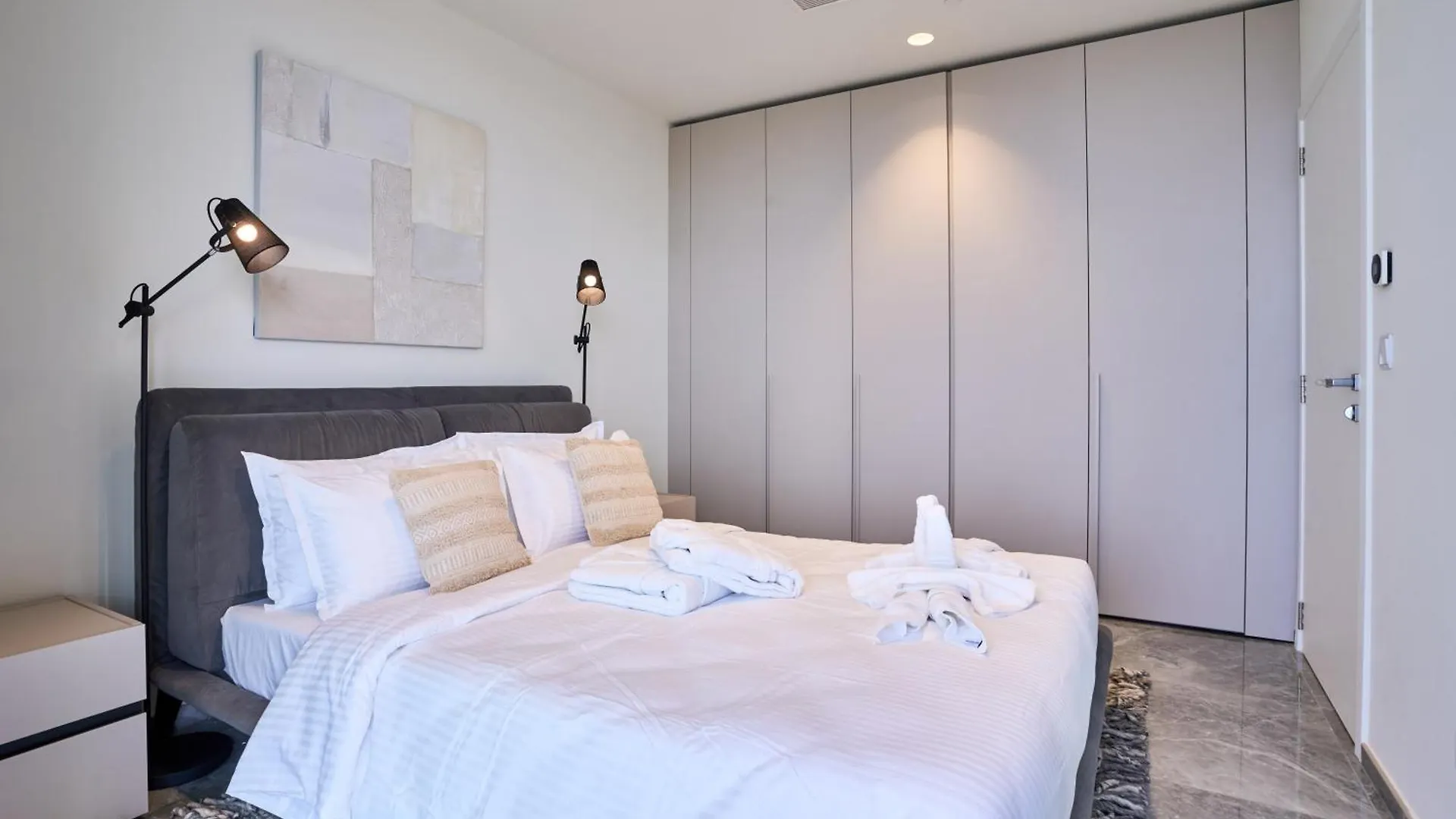 Stunning Seaview Mercury Tower Apartments - Luxurious Twin Units Saint Julian's